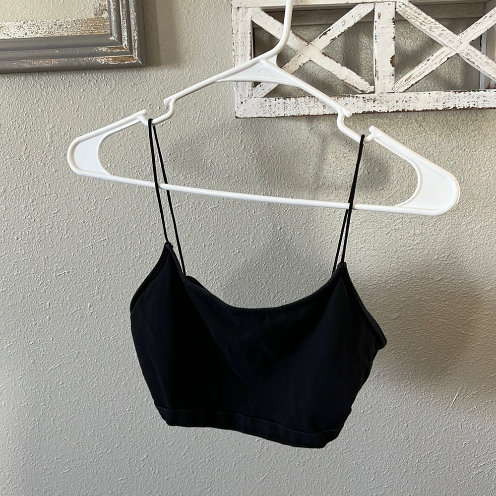 Black cropped tank top size small